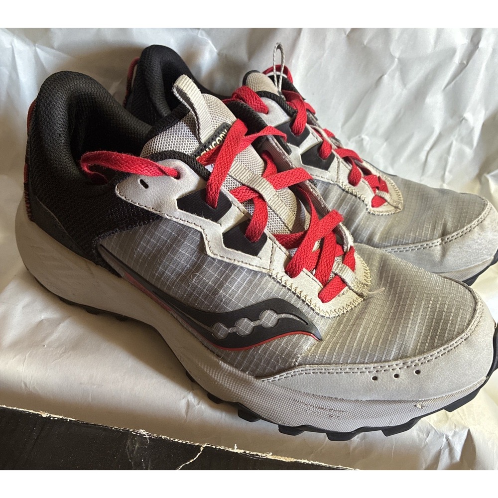 SAUCONY AURA TR Men's Trail Gray/ Red Running Wide Width Sz 9.5